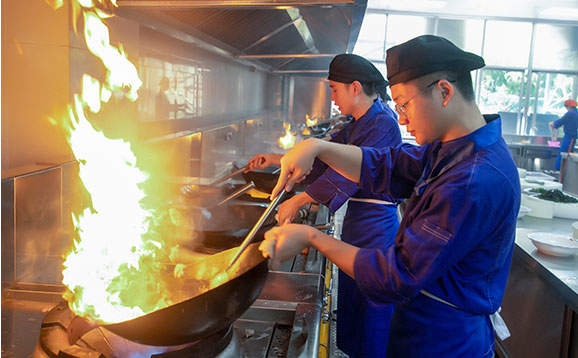 �����ѵѧУ